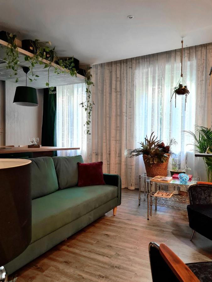 Serendipity Apartments - Montenapoleone ميلان المظهر الخارجي الصورة